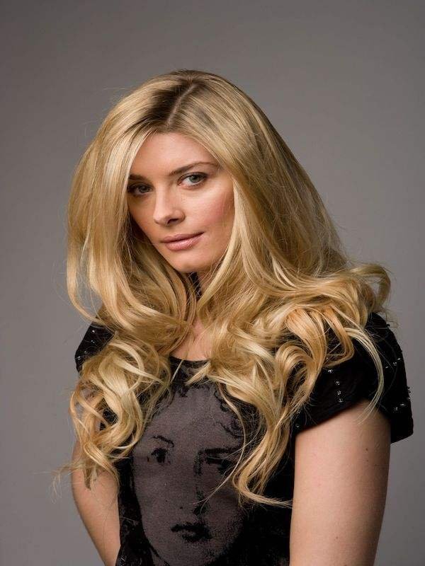 Premium head clip-in mixed blonde #18/613 hair extensions with 28 clips and 16 pieces